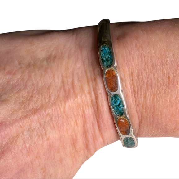 TURQUOISE Coral Inlay Sterling Silver Cuff Bracelet Vintage Native Zuni Design - Picture 4 of 8